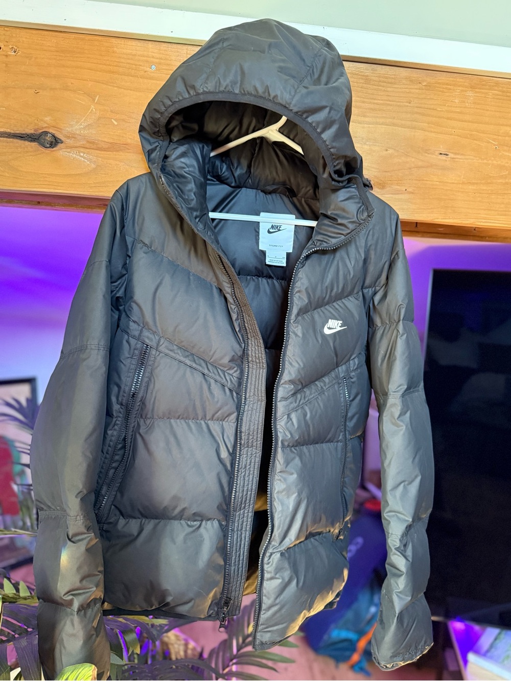 Nike Storm-FIT Down Puffer Jacket Men’s Small Black Hooded Windrunner